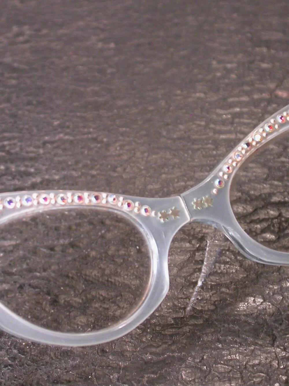 Vintage Fancy Blue Rhinestone Folding Cat Eye Reading Eyeglasses Lorgnette